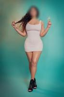 722140961: Chica busca chico en Madrid