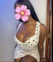 632779229: Chica busca chico en Barcelona