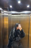 614056628: Chica busca chico en Barcelona