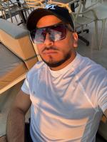 682318123: Chico busca chica en Barcelona