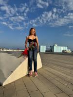 631898430: Chica busca chico en Almería