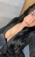 614056628: Chica busca chico en Barcelona