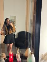 617233577: Chica busca chico en Sevilla