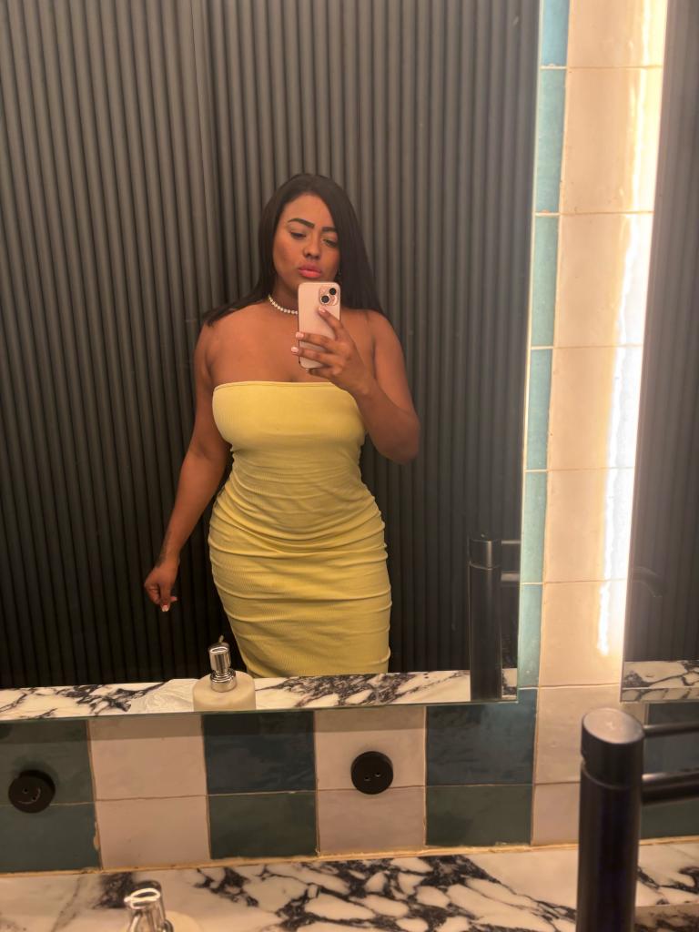 Chica busca chico en Ibiza: 