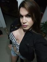 693257599: Transexual en Tarragona