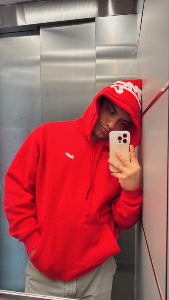 Chico busca chica en Cantabria: 