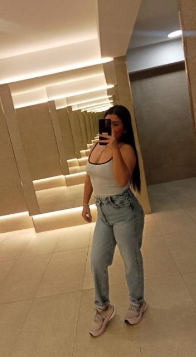 632138010: Chica busca chico en Navarra