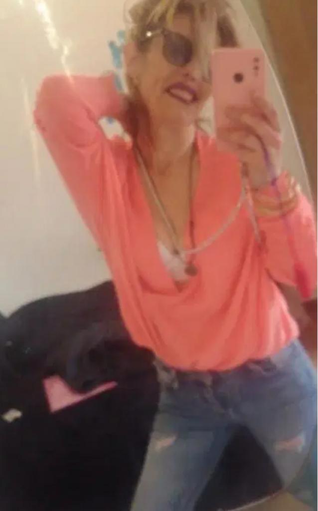 663100860: Chica busca chico en Alicante