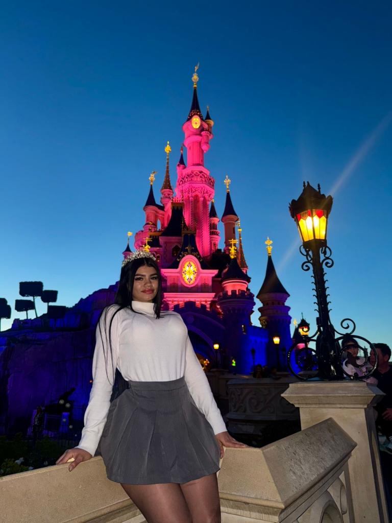 Chica busca chico en Lérida: 