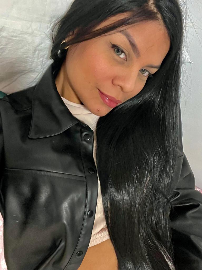 637217467: Chica busca chico en Mallorca