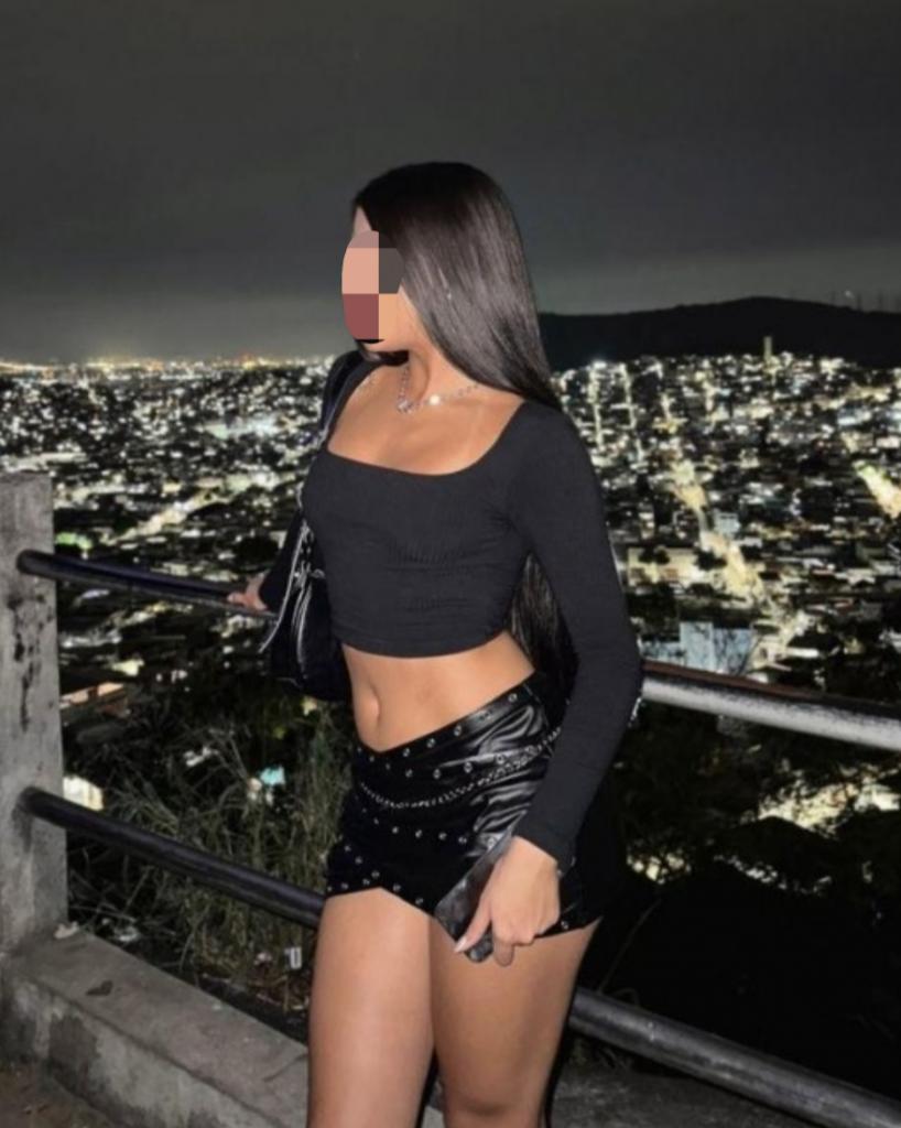 Chica busca chico en La Coruña: 