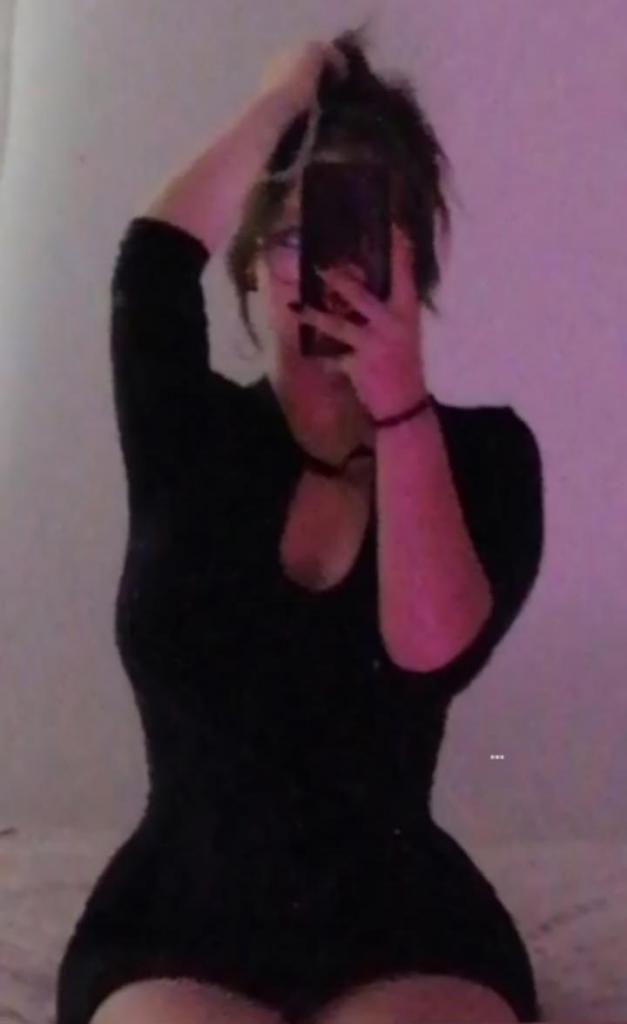 Chica busca chico en Alicante: 