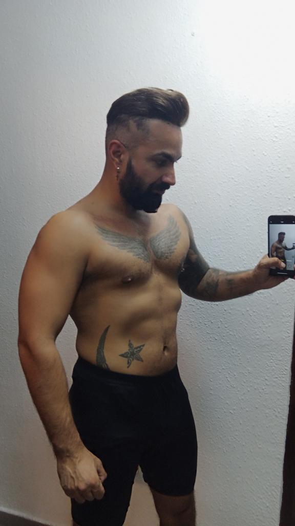 Chico busca chica en Valencia: 