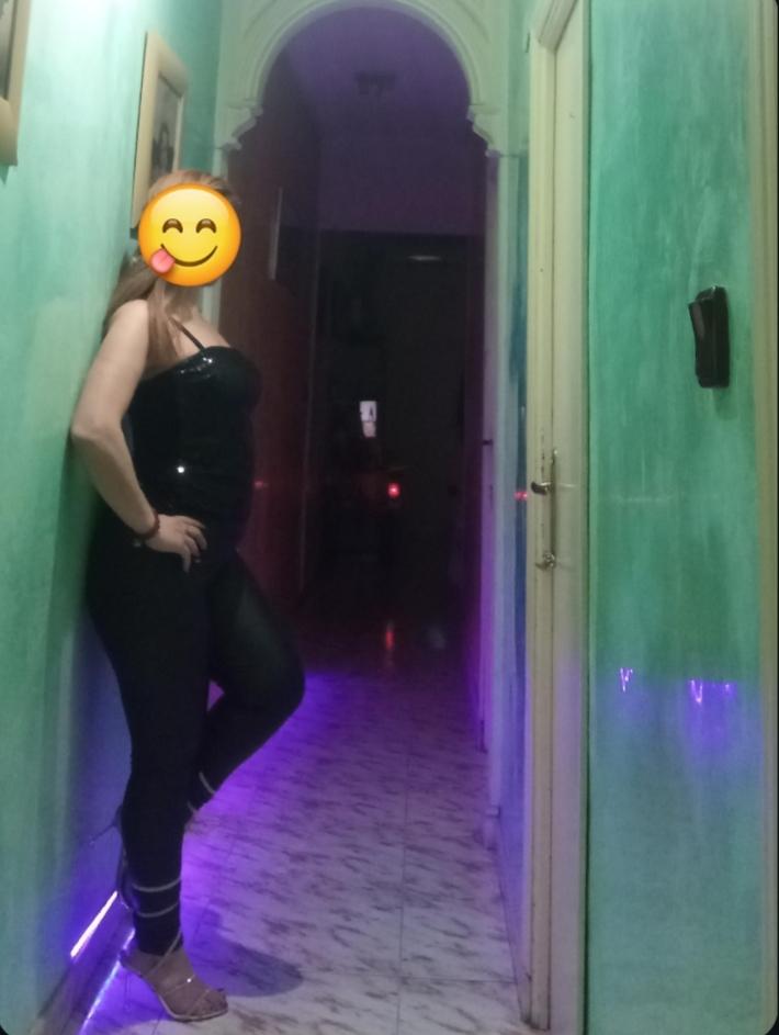 Chica busca chico en Jaén: 