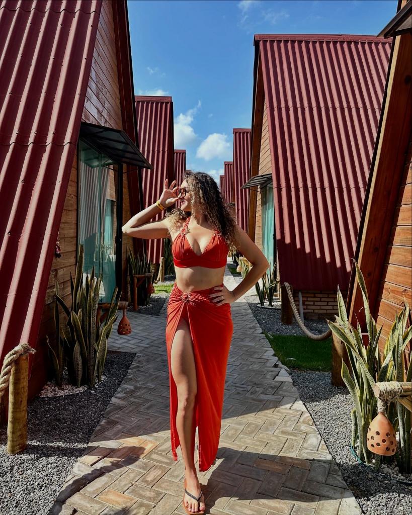 631867486: Chica busca chico en Albacete