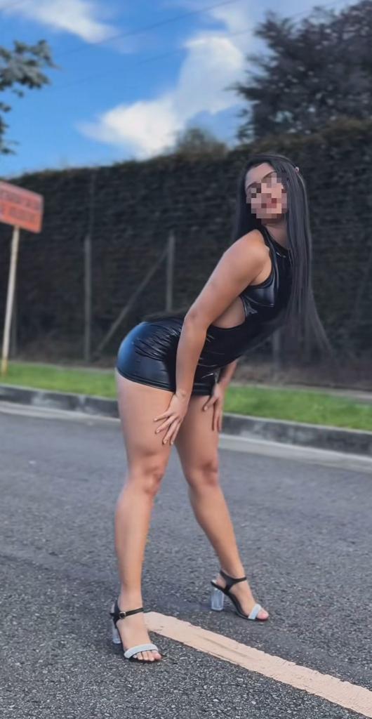 Chica busca chico en Tenerife: 