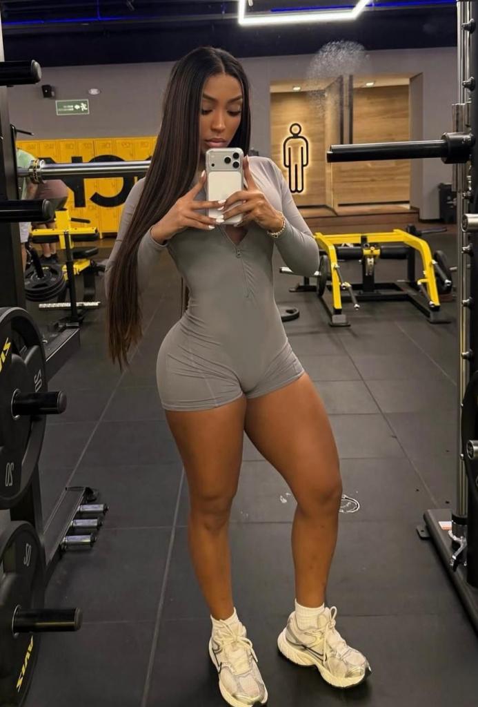 Chica busca chico en Murcia: 