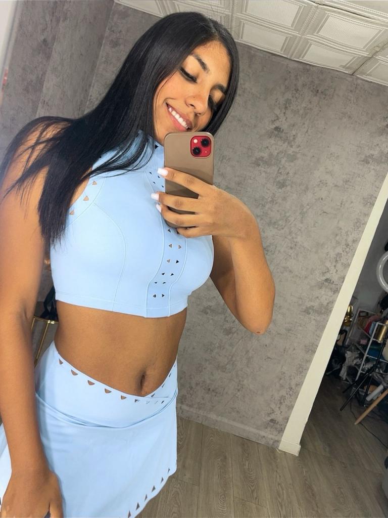 Chica busca chico en Valencia: Chica busca chico