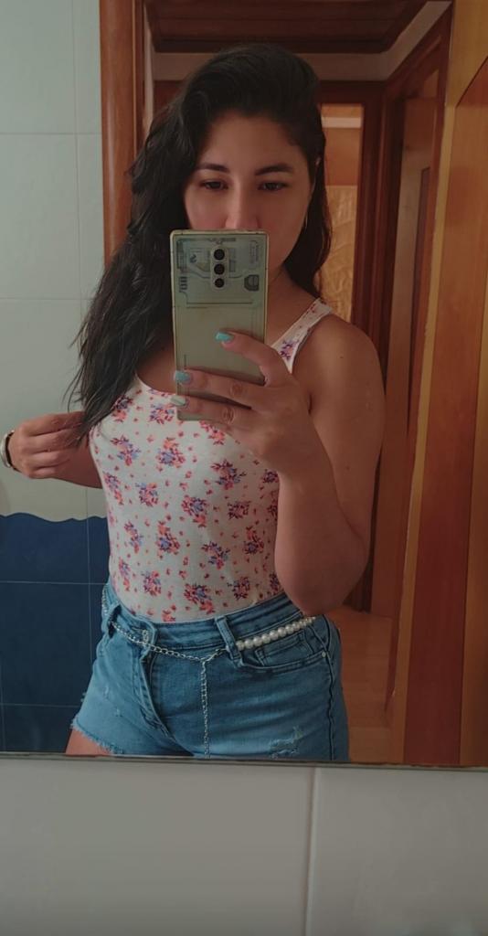 Chica busca chico en Barcelona: 