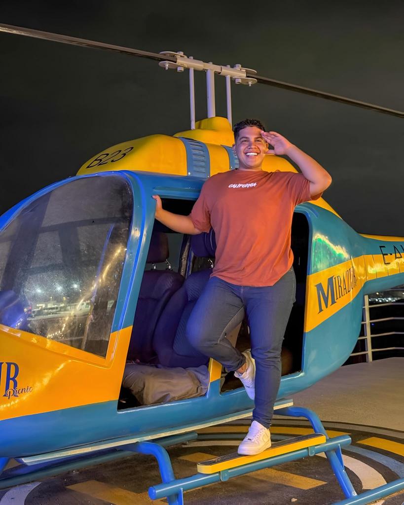 Chico busca chica en Las Palmas: 