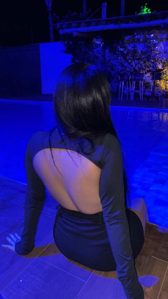 Chica busca chico en Sevilla: 