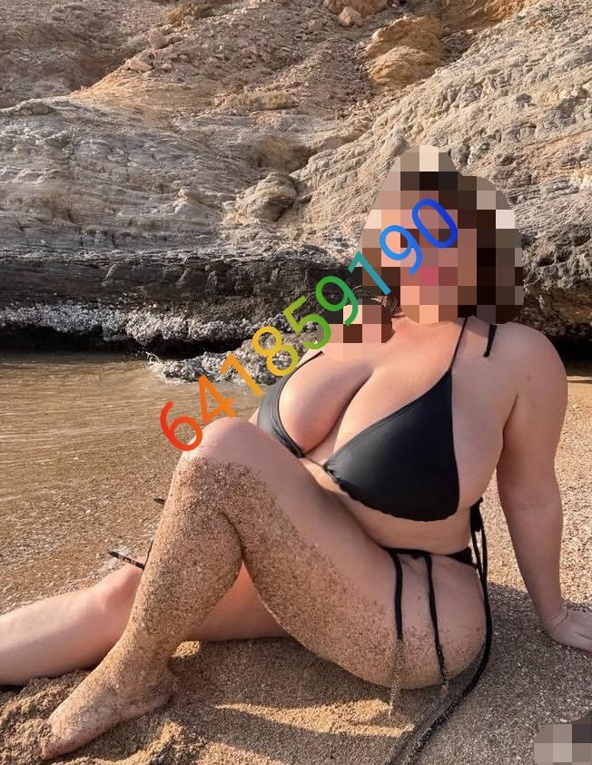 641859190: Chica busca chico en Cádiz
