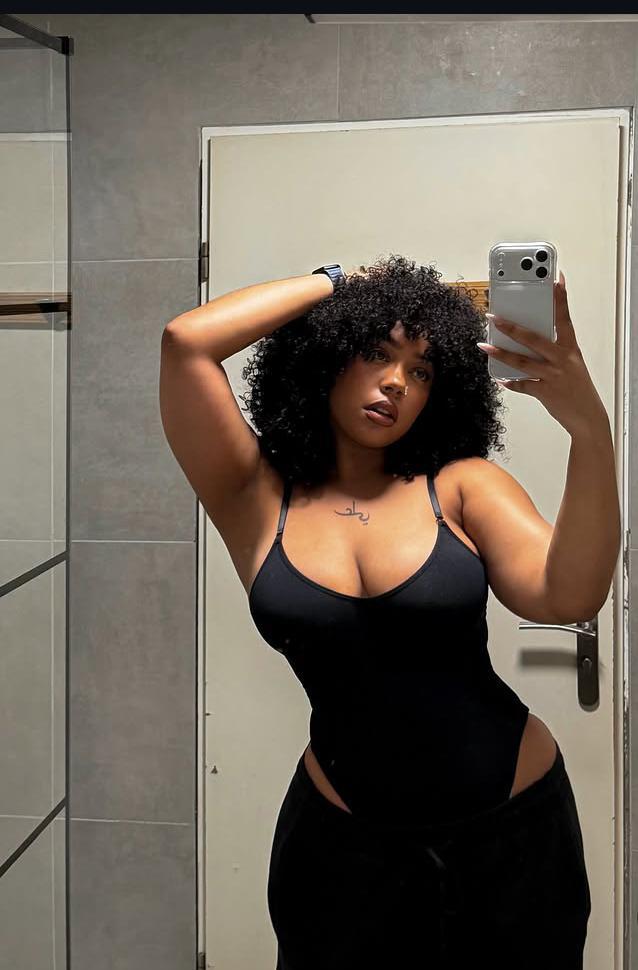 641896742: Chica busca chico en Tarragona