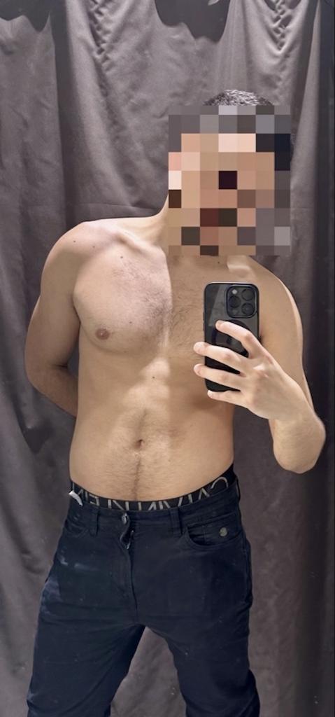 Chico busca chica en Sevilla: 