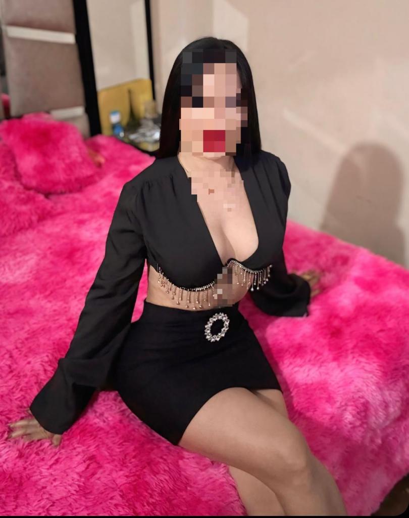 Chica busca chico en Lérida: 