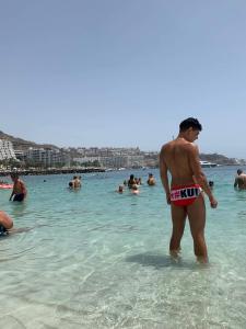 641319882: Chico busca chica en Málaga