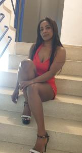 635818203: Chica busca chico en Navarra