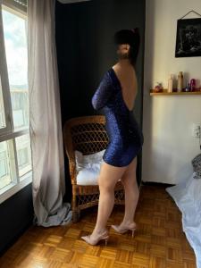 675826473: Chica busca chico en La Coruña