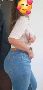 672597266: Chica busca chico en Granada