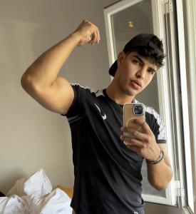 617950806: Chico busca chica en Granada