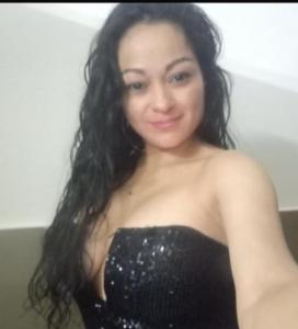 631813975: Chica busca chico en Cantabria