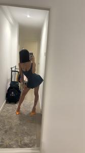 604303687: Chica busca chico en Valencia