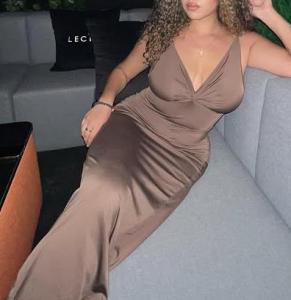 614133643: Chica busca chico en Cádiz