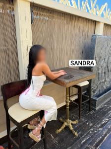 634811240: Chica busca chico en Cádiz