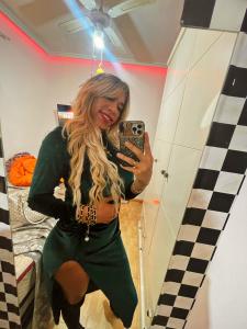 613758046: Transexual en Pontevedra