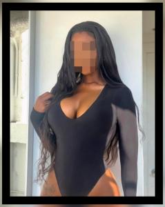 722488709: Chica busca chico en Gerona