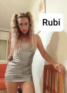 634811240: Chica busca chico en Cádiz