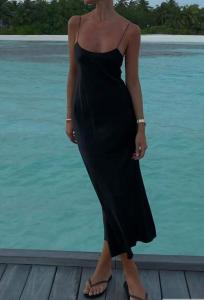 666796460: Chica busca chico en Ibiza