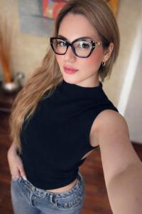 651619456: Chica busca chico en Madrid