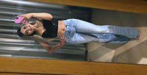 674906983: Chica busca chico en Lérida