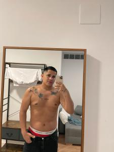 613637662: Chico busca chica en Alicante