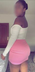 643184829: Chica busca chico en Barcelona