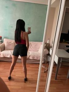 641478155: Chica busca chico en Madrid