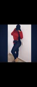 613849347: Chica busca chico en Sevilla