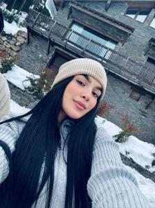 647982133: Chica busca chico en Valencia