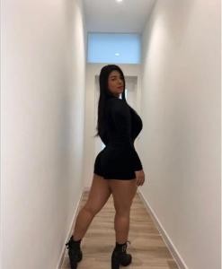 613556228: Chica busca chico en Alicante